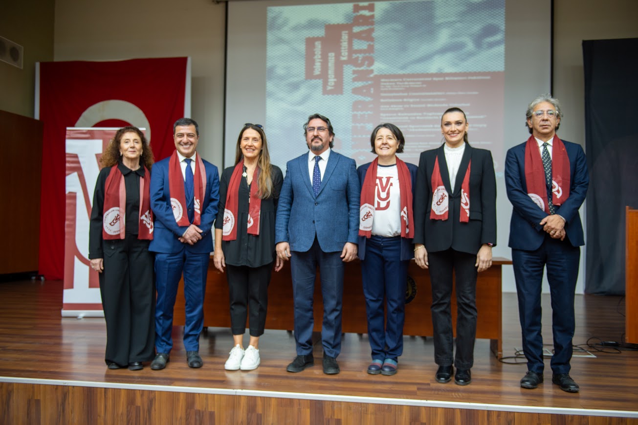 Zuhal Saraç, Savaş Eskigülek, Gülnur Görgün, Prof. Sinan Bozkurt, Dr. Müfide Çotuk, Esra Gümüş Kırıcı, İzzeddin Çalışlar