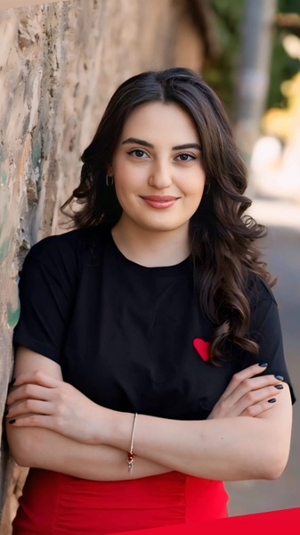 Ecz. Elif Bölükbaş