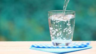Corona virüse karşı neden su içiyoruz?