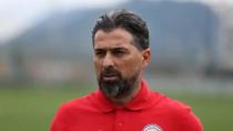 İlhan Palut 1 yıl daha Çaykur Rizespor'da