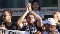Orkun Kökçü rekorla geldi