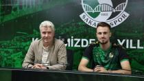 Sakaryaspor'dan savunmaya takviye