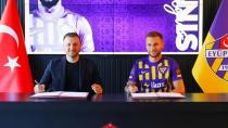 Denis Draguş resmen Eyüpspor'da